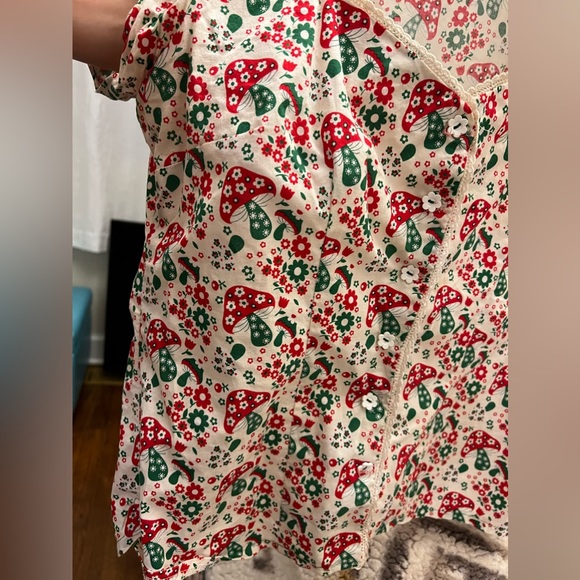 Handmade Cotton Mushroom top Size Large - Picture 15 of 15